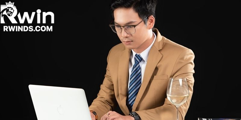 Giới thiệu về CEO của nhà cái RWIN
